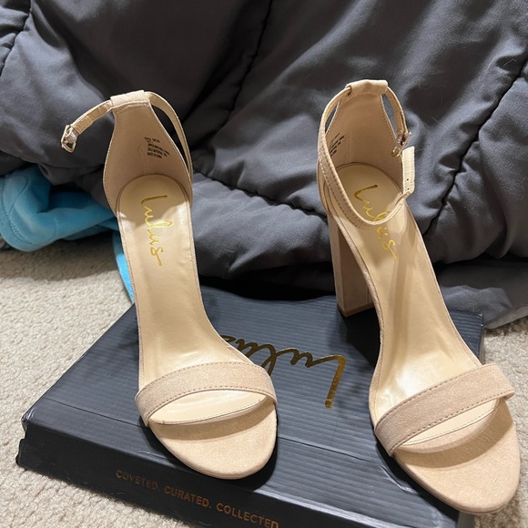 S9 NWT LuLu’s stewpot heels - Picture 3 of 3